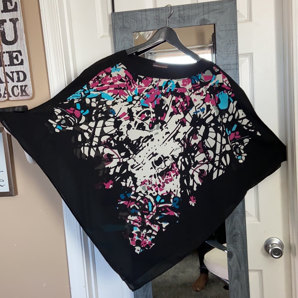 Dana Buchman beautiful bandanna blouse sz L